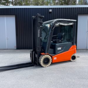 Begagnad motviktstruck 3,5 ton Toyota