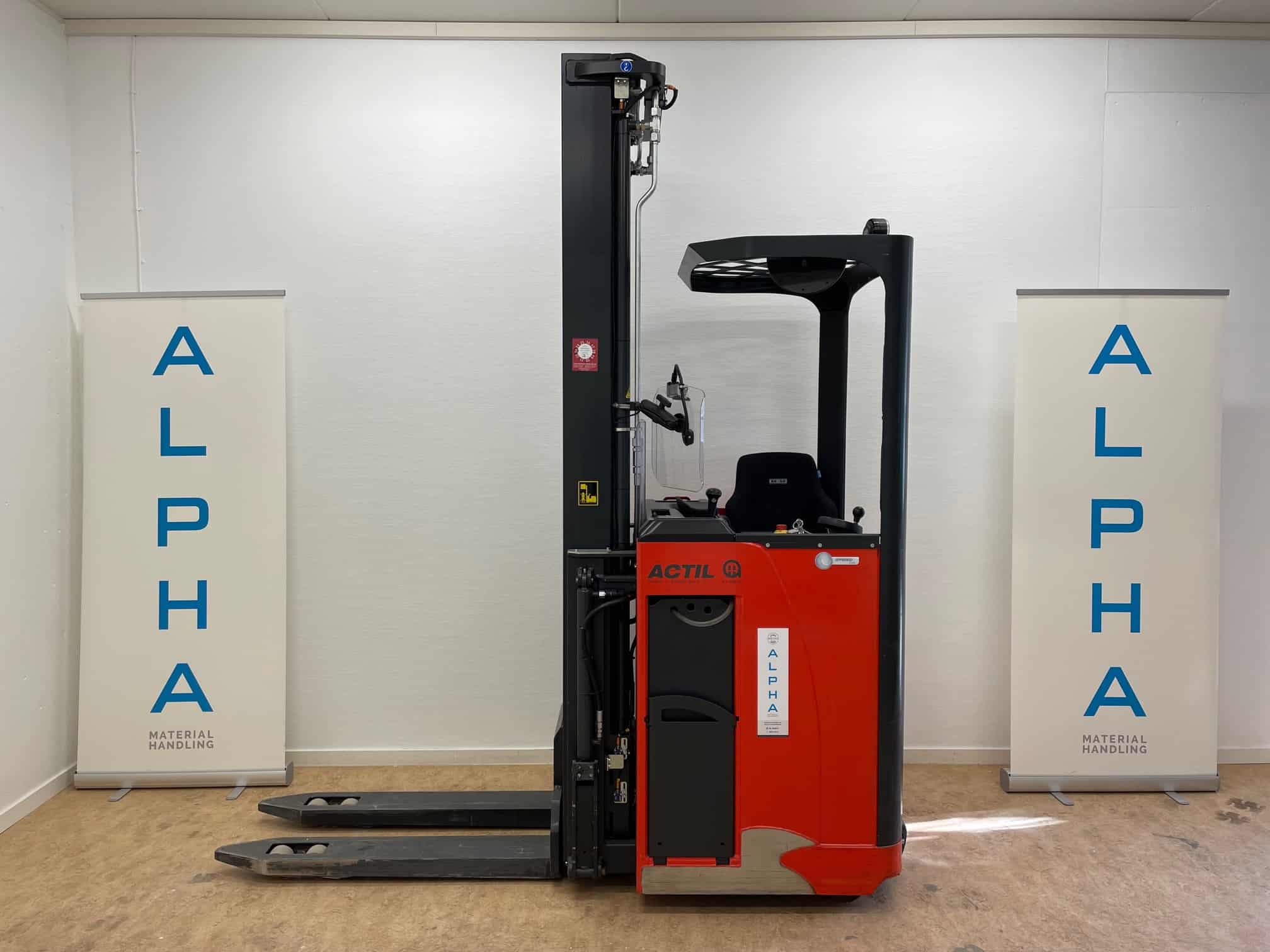 Linde sittstaplare